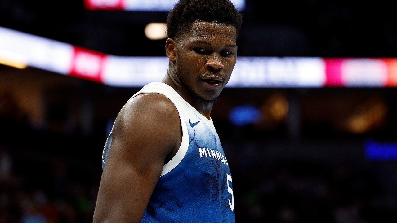 九游客服-萨克拉门托国王队老板女儿